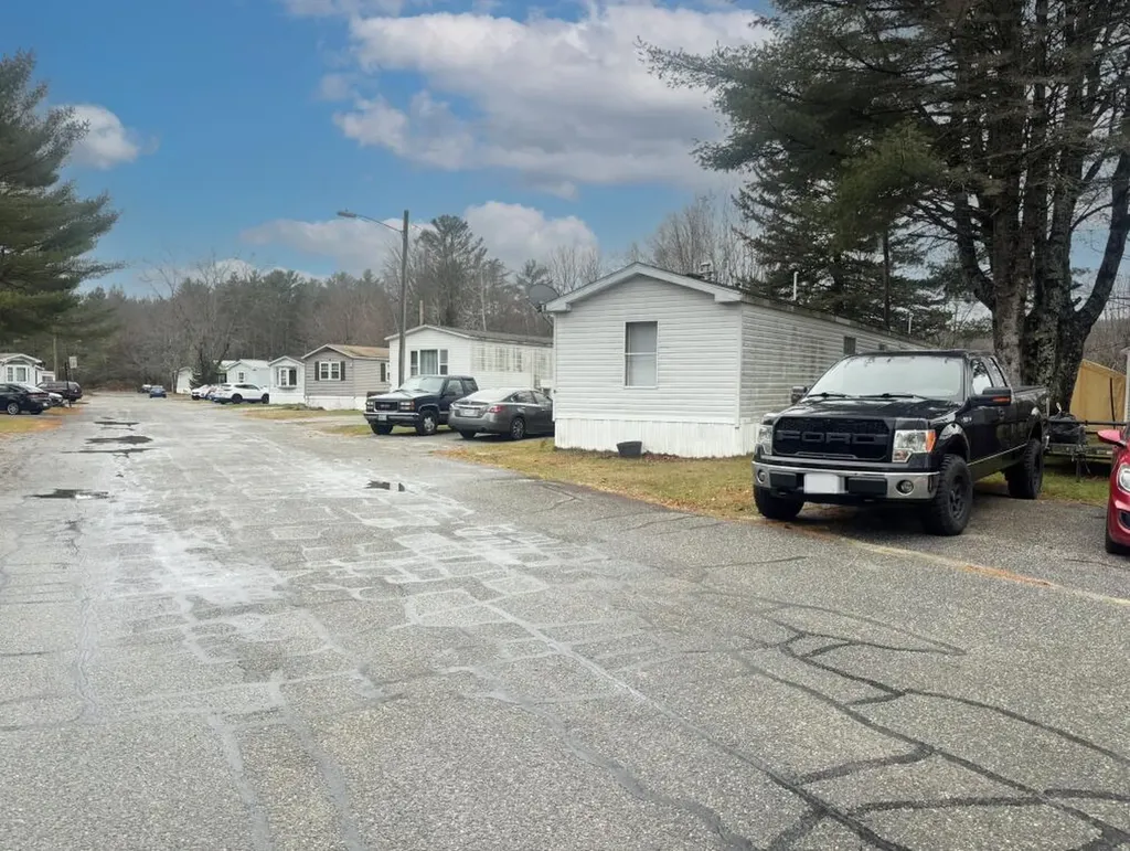 2161 Lisbon Road Lewiston ME 04240