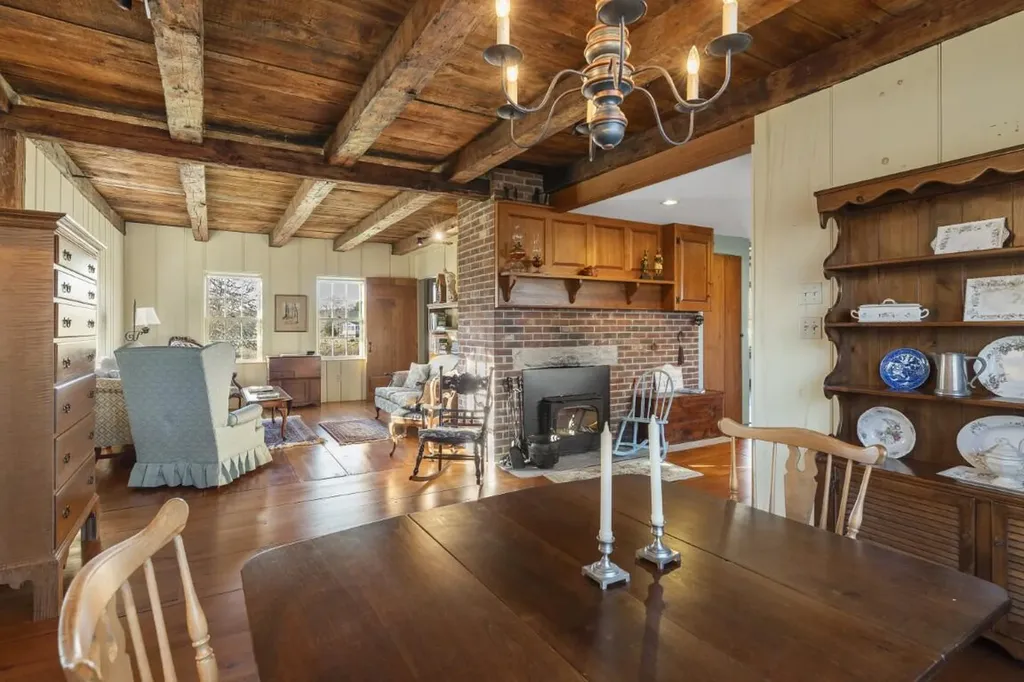68 Belvedere Road Nobleboro ME 04555