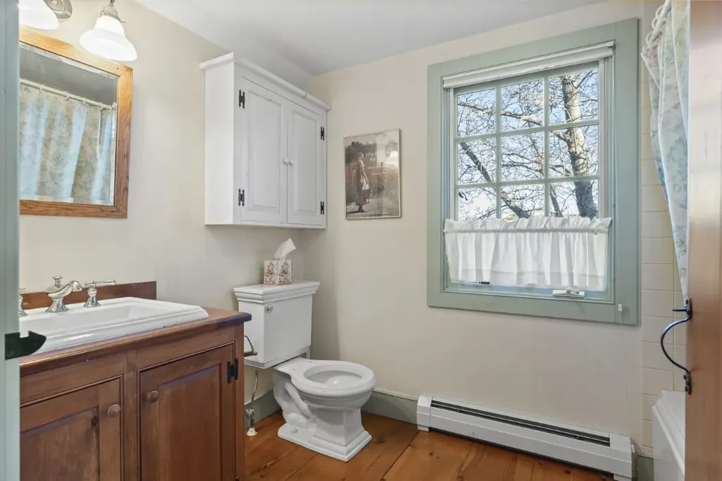 68 Belvedere Road Nobleboro ME 04555