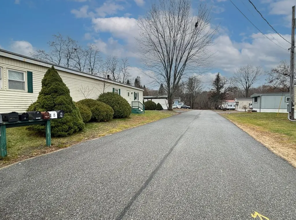 1007 Sabattus Street Lewiston ME 04240