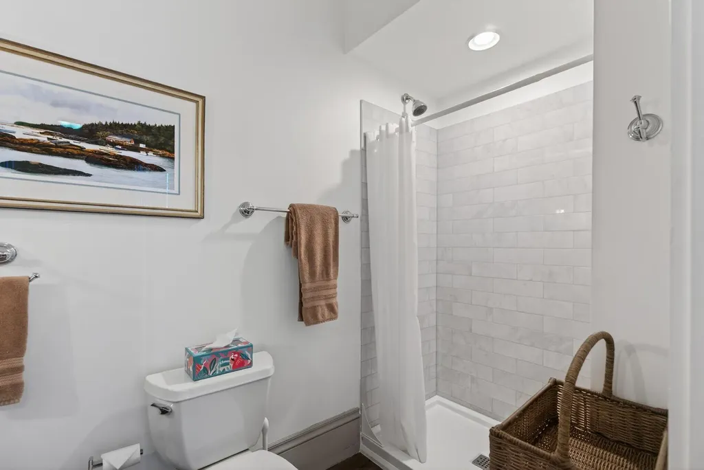 15 Pine Street Portland ME 04102