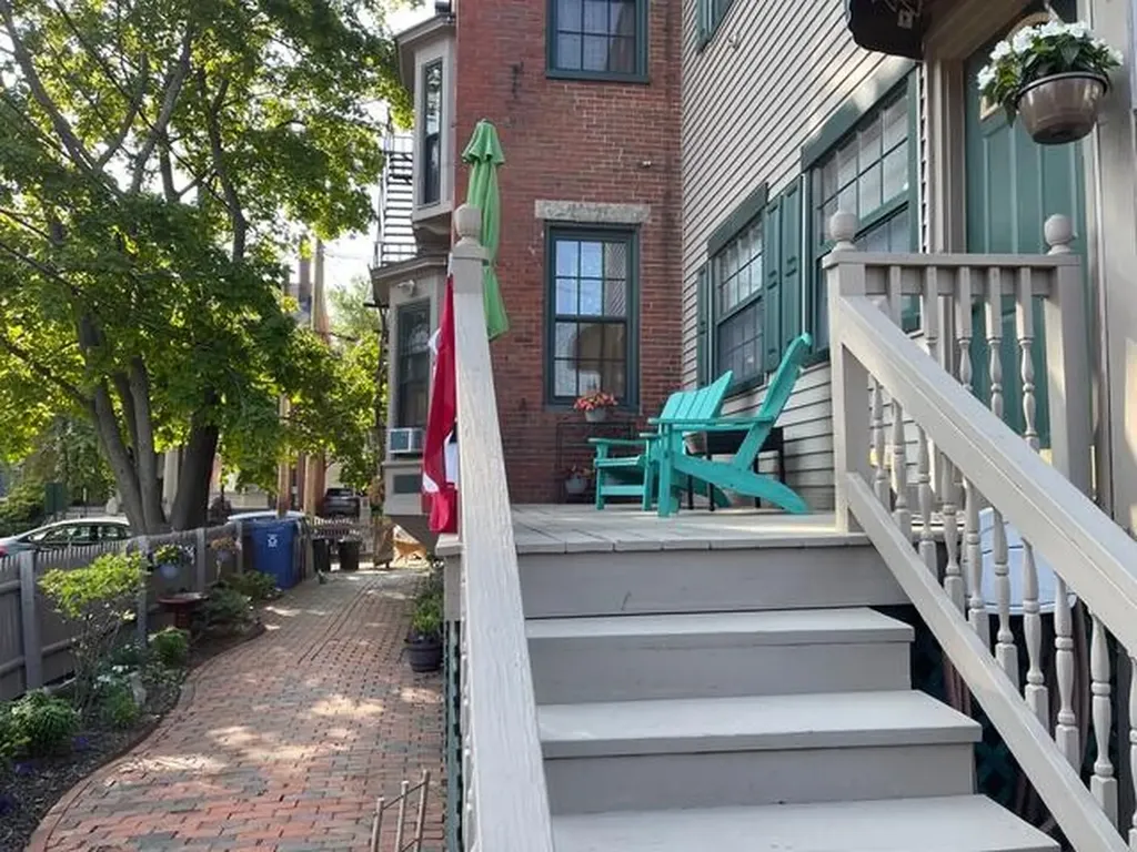15 Pine Street Portland ME 04102
