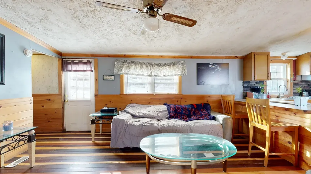 399 High Street Rumford ME 04276