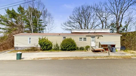 399 High Street Rumford ME 04276