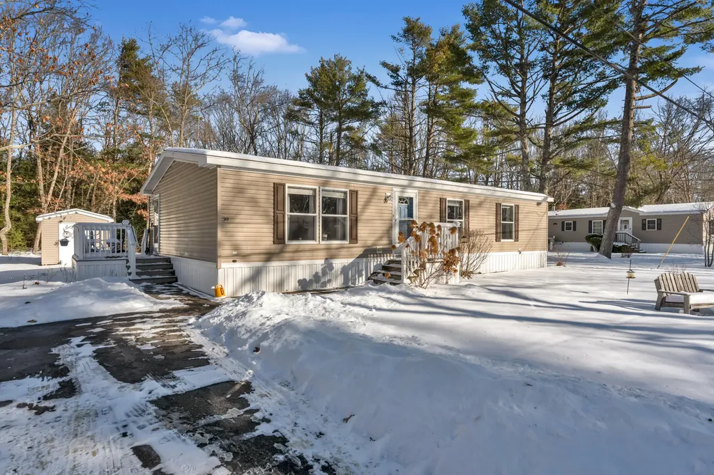 39 Leisure Drive Alfred ME 04002