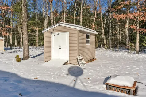 39 Leisure Drive Alfred ME 04002