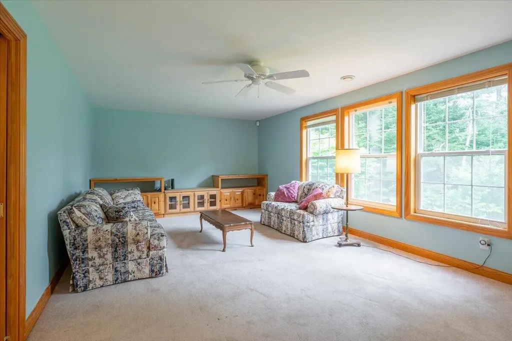 43 Tamarack Lane Cushing ME 04563