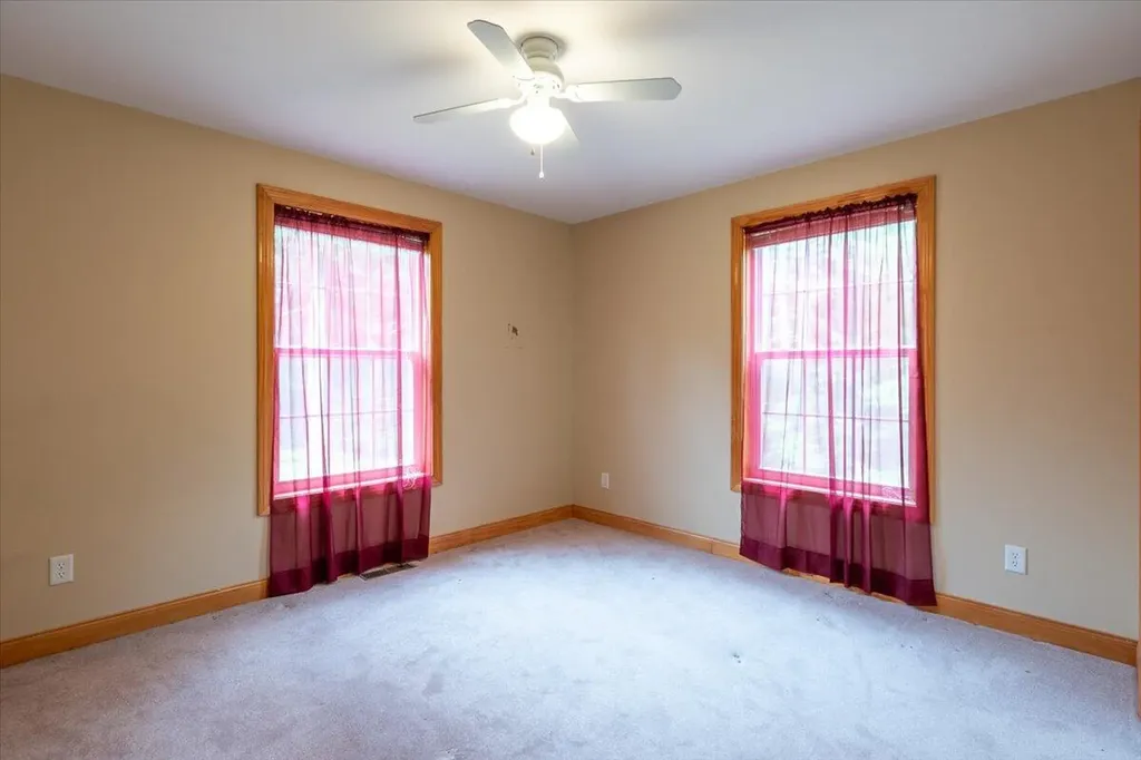 43 Tamarack Lane Cushing ME 04563