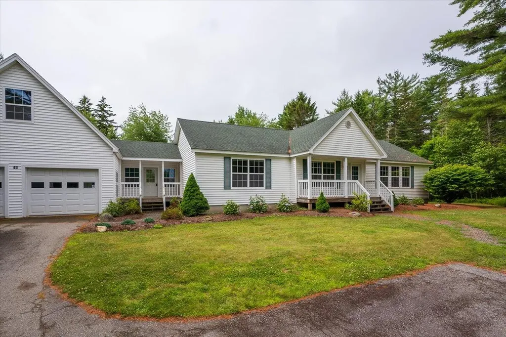 43 Tamarack Lane Cushing ME 04563