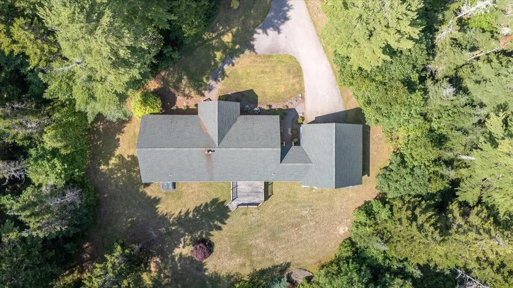 43 Tamarack Lane Cushing ME 04563