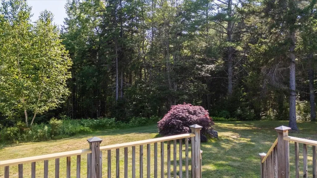 43 Tamarack Lane Cushing ME 04563