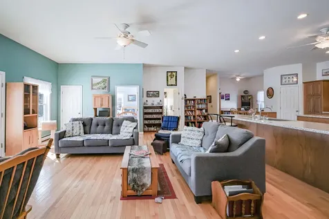 11 Sunrise Drive Hallowell ME 04347