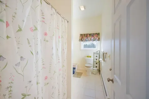 11 Sunrise Drive Hallowell ME 04347