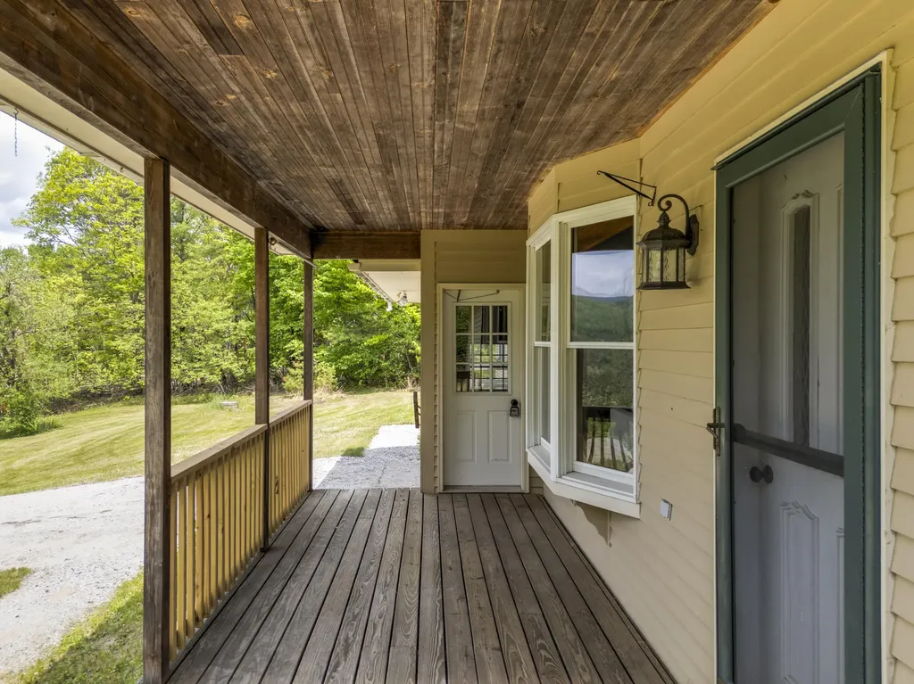 2139 Intervale Road Bethel ME 04217