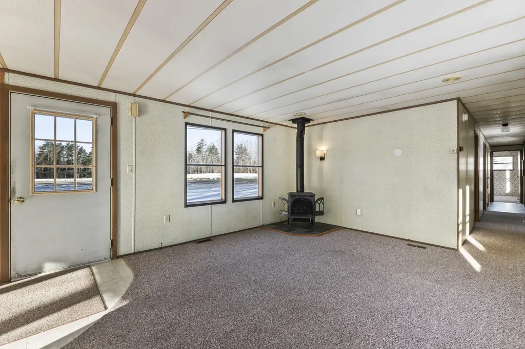 2545 Washington Road Waldoboro ME 04572