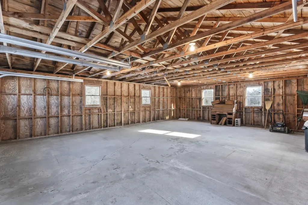 2545 Washington Road Waldoboro ME 04572