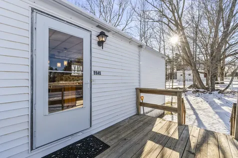 2545 Washington Road Waldoboro ME 04572
