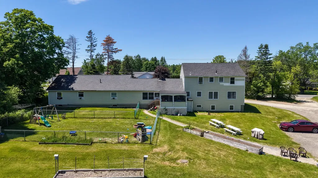 913 Essex Street Bangor ME 04401
