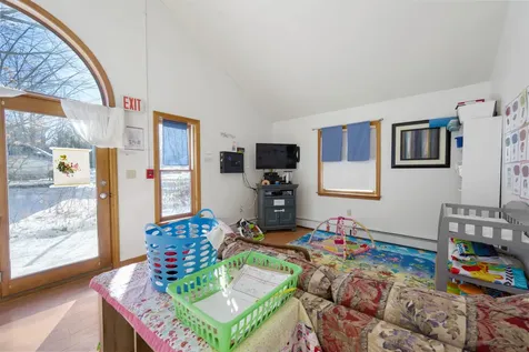 913 Essex Street Bangor ME 04401