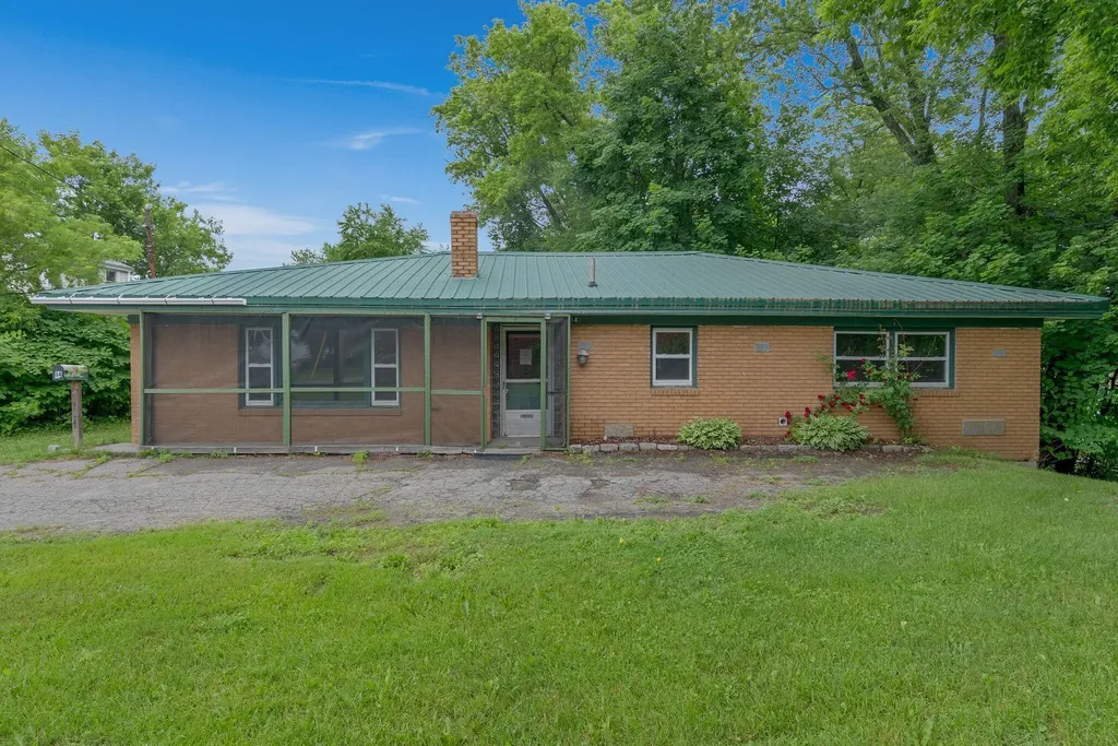 14 Osborne Street Fairfield ME 04937