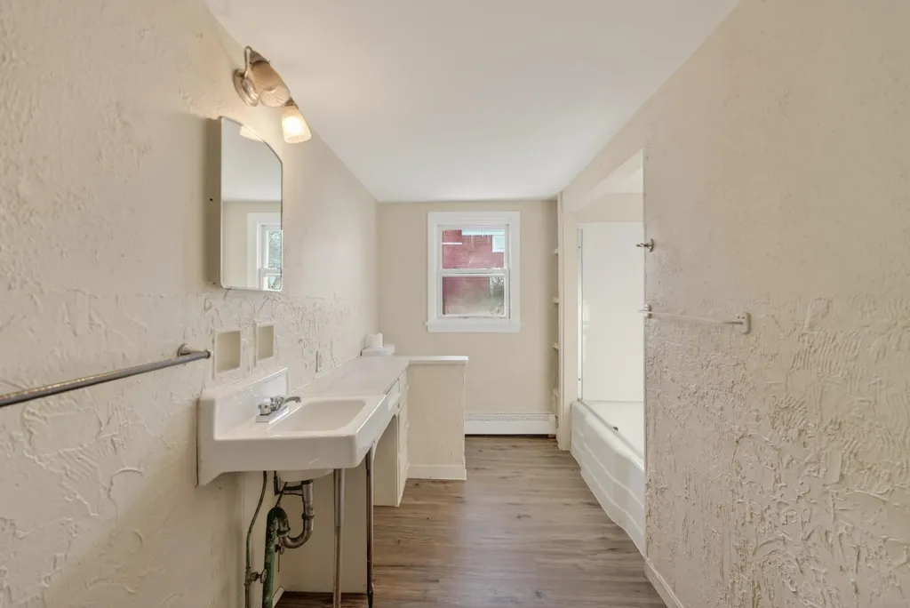 14 Osborne Street Fairfield ME 04937