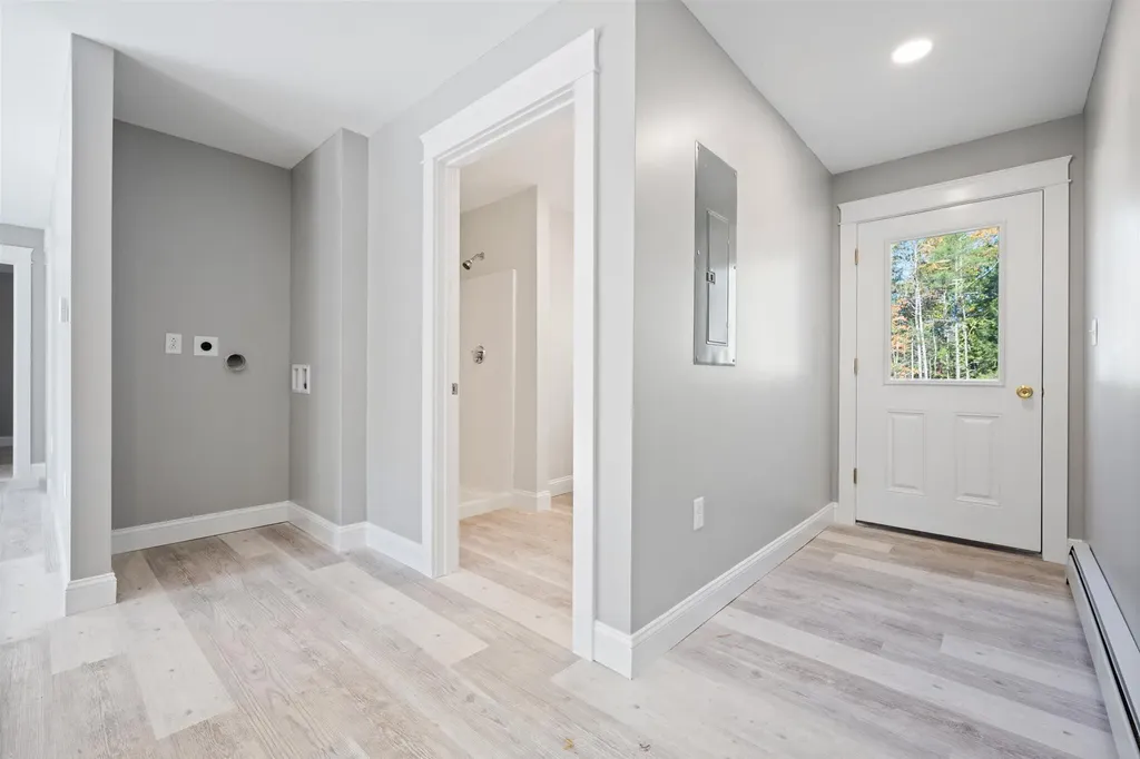 37 Lower Dedham Road Holden ME 04429