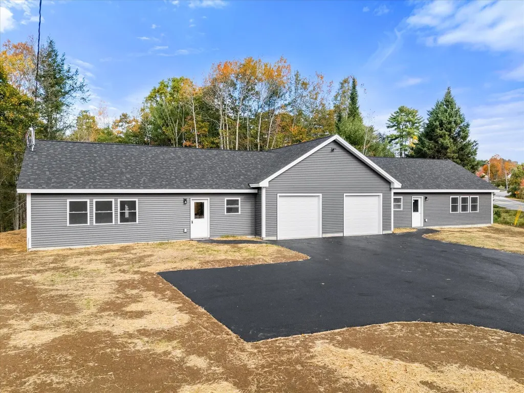 37 Lower Dedham Road Holden ME 04429