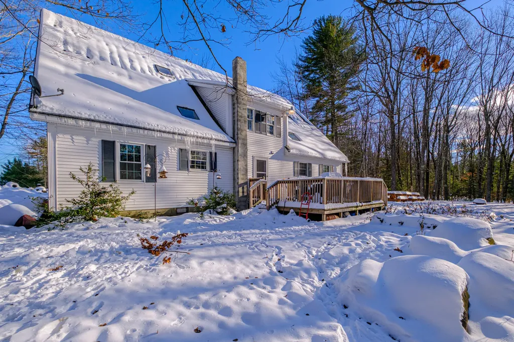 34 Middle Ridge Road Bridgton ME 04009
