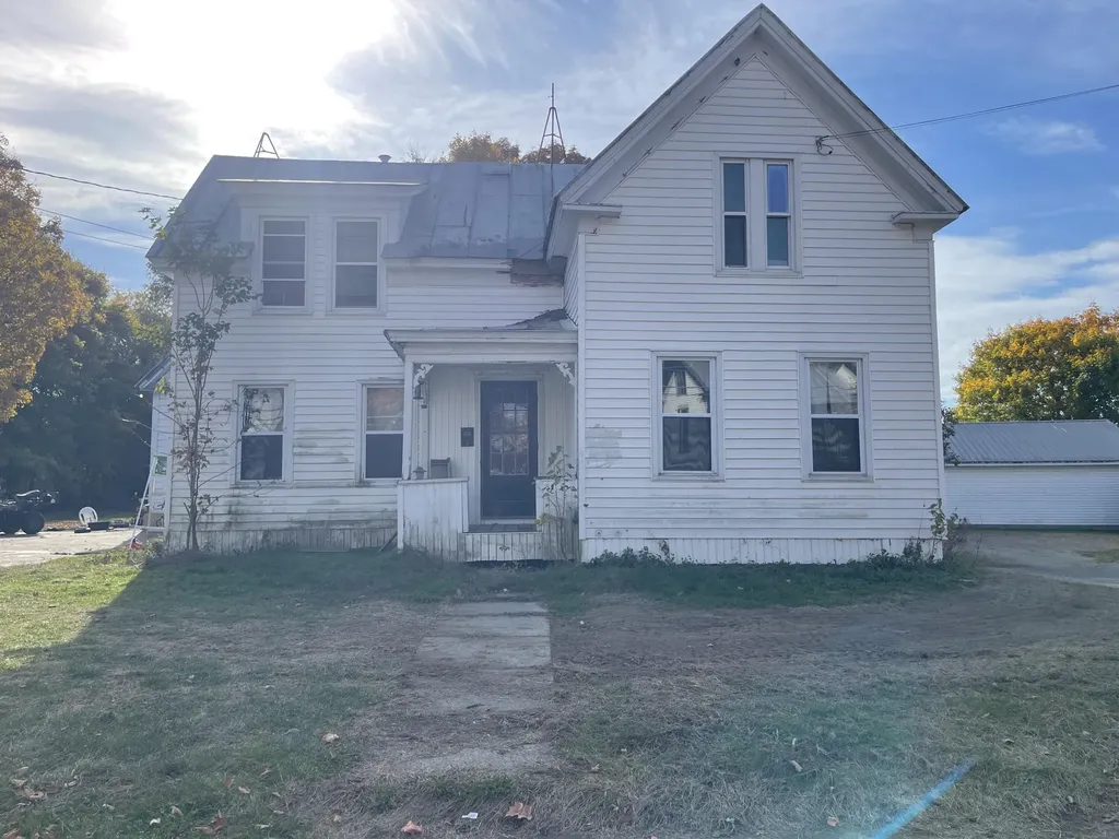 9 Heald Street Madison ME 04950