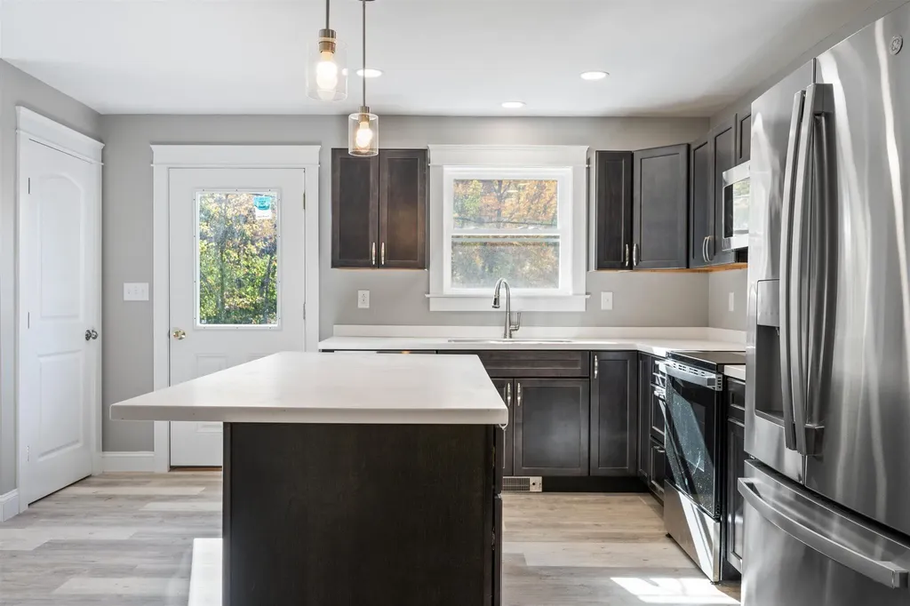 37 Lower Dedham Road Holden ME 04429