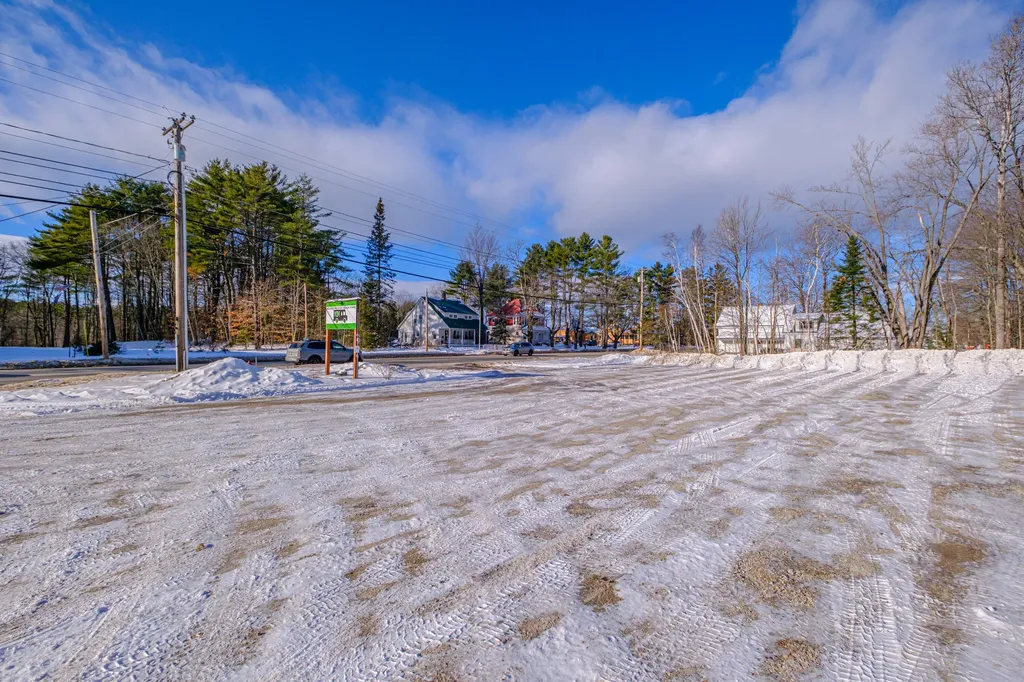 64 Portland Road Bridgton ME 04009