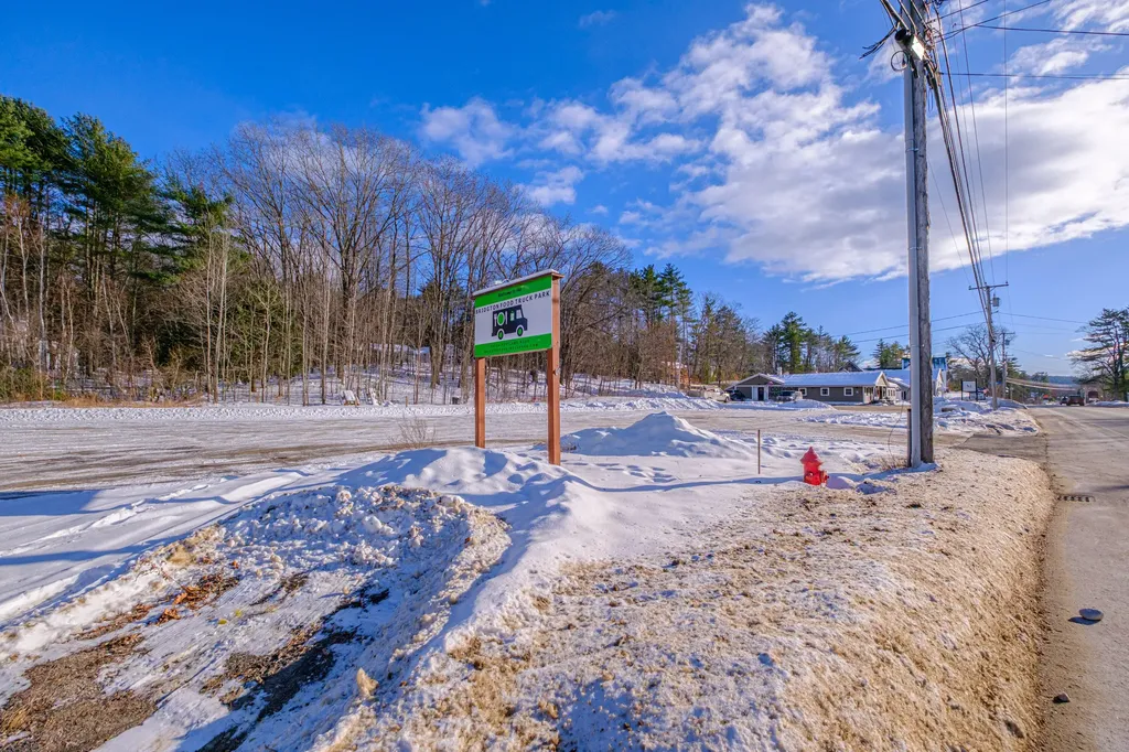 64 Portland Road Bridgton ME 04009