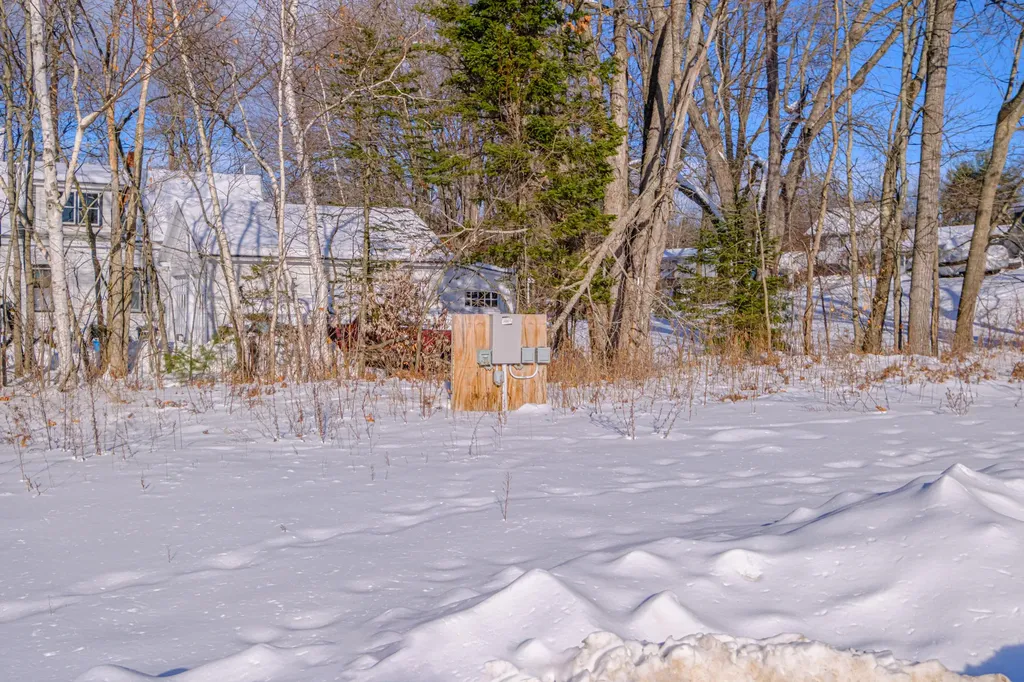 64 Portland Road Bridgton ME 04009