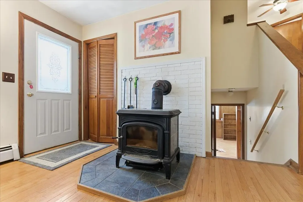 1011 Western Avenue Hampden ME 04444