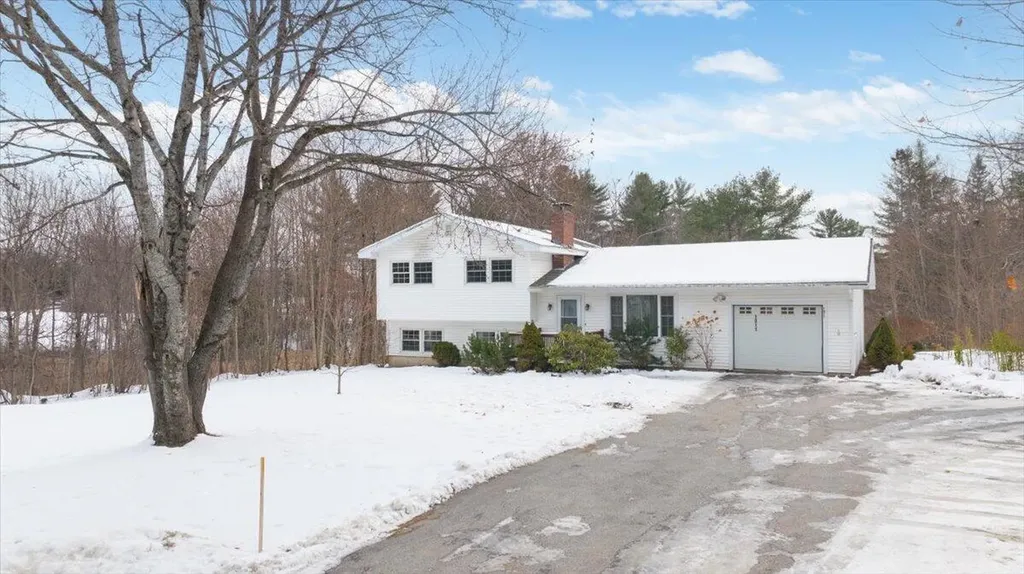 1011 Western Avenue Hampden ME 04444
