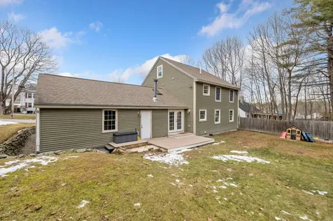 37 Bailey Avenue Portland ME 04103