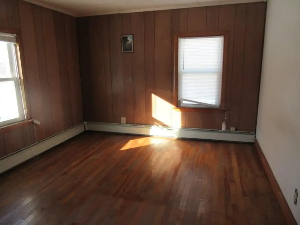 8 Gibbons Court Brewer ME 04412