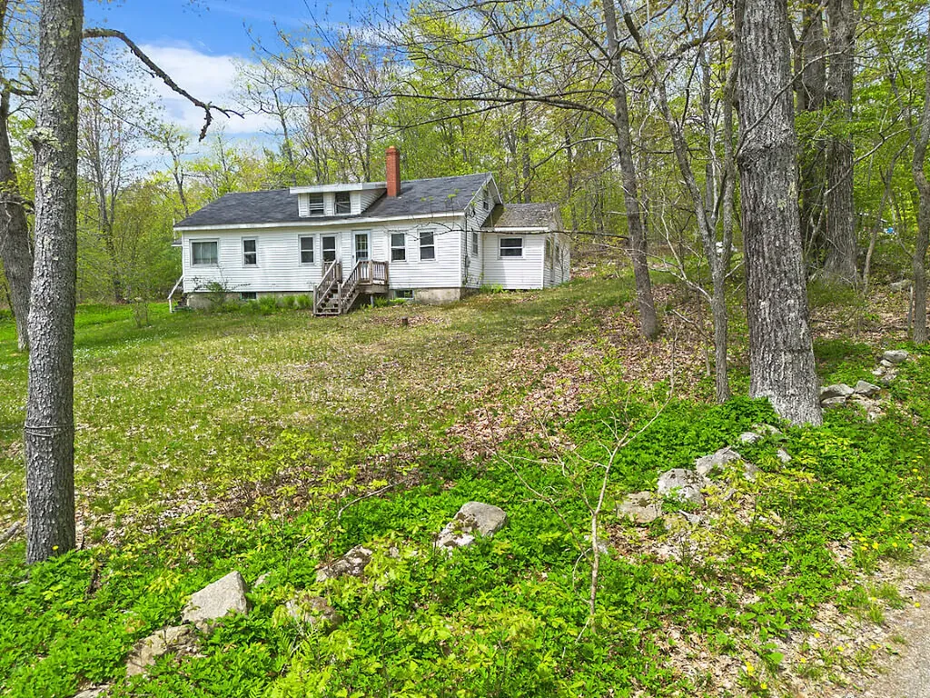 7 Frog Holler Lane Augusta ME 04330