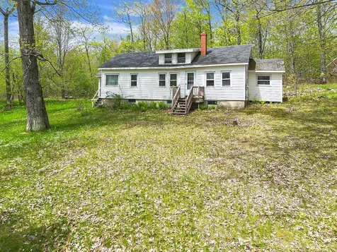 7 Frog Holler Lane Augusta ME 04330