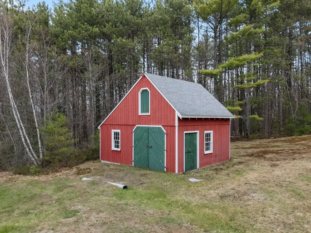 196 Chase Road Parsonsfield ME 04047