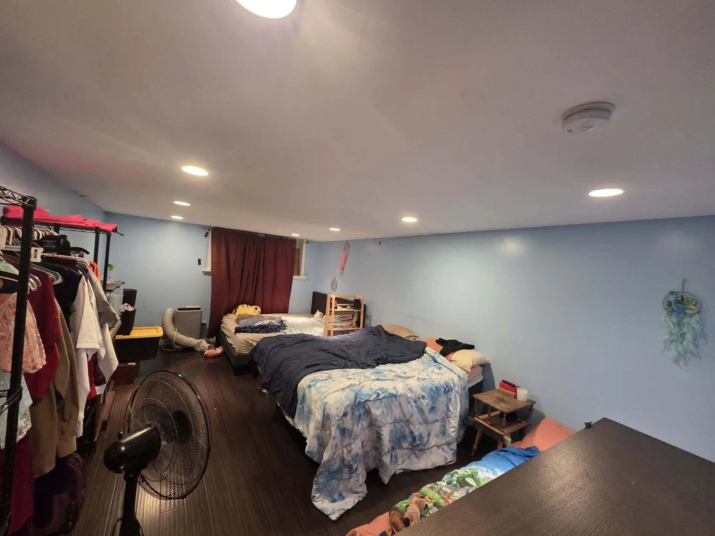 747 Western Avenue Hampden ME 04444