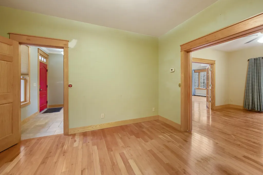 747 Western Avenue Hampden ME 04444
