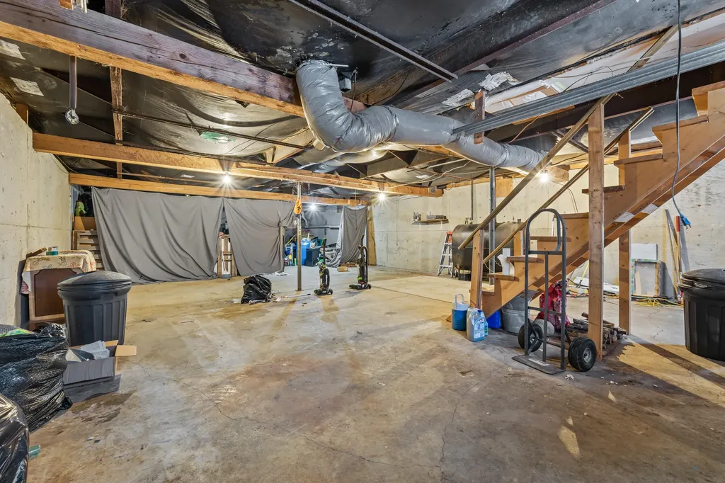 784 E Pond Road Nobleboro ME 04555