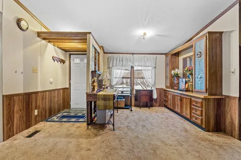 784 E Pond Road Nobleboro ME 04555