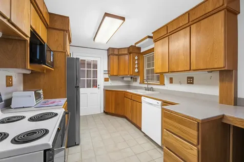 66 Graham Street Biddeford ME 04005