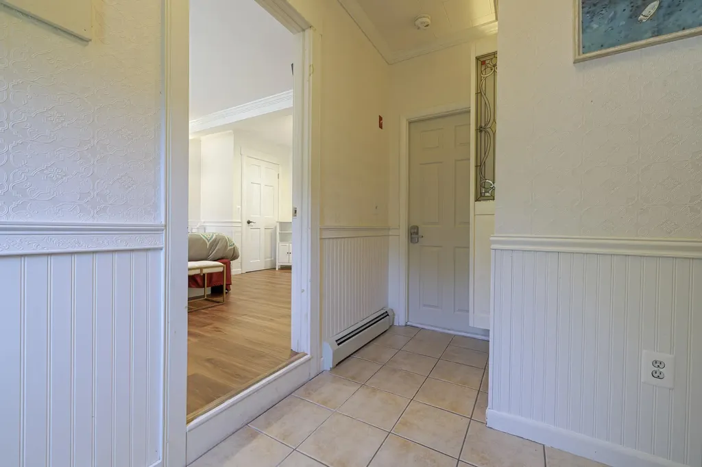 17 Mcdonald Avenue Ellsworth ME 04605