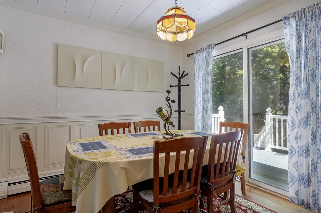17 Mcdonald Avenue Ellsworth ME 04605
