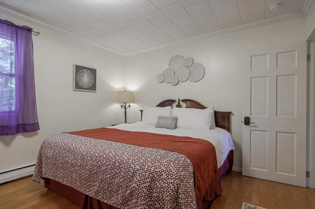 17 Mcdonald Avenue Ellsworth ME 04605