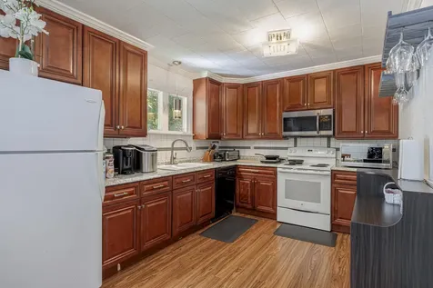 17 Mcdonald Avenue Ellsworth ME 04605