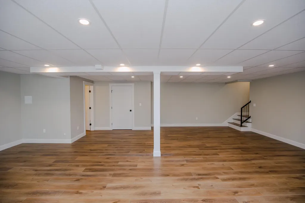 71 Borskis Way Wiscasset ME 04578